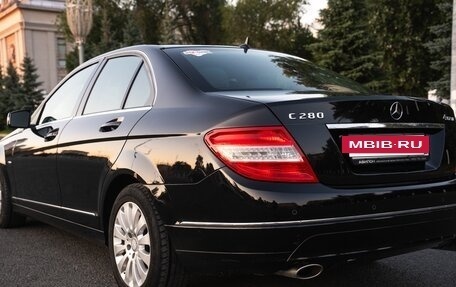 Mercedes-Benz C-Класс, 2009 год, 1 400 000 рублей, 21 фотография
