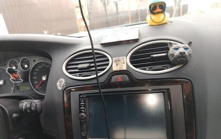 Ford Focus II рестайлинг, 2006 год, 450 000 рублей, 28 фотография