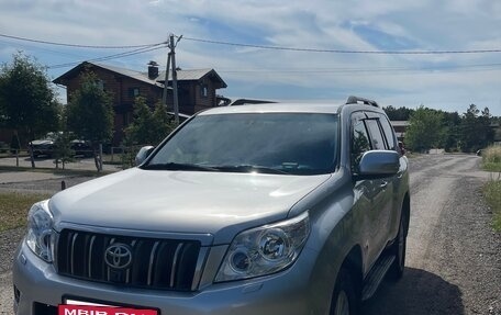 Toyota Land Cruiser Prado 150 рестайлинг 2, 2010 год, 2 990 000 рублей, 5 фотография
