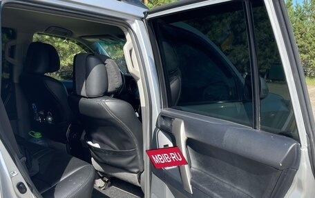Toyota Land Cruiser Prado 150 рестайлинг 2, 2010 год, 2 990 000 рублей, 11 фотография