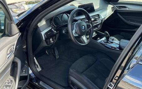 BMW 5 серия, 2019 год, 2 950 000 рублей, 8 фотография