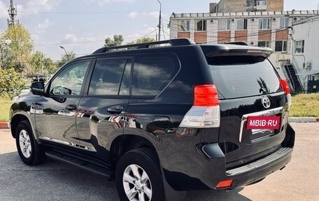 Toyota Land Cruiser Prado 150 рестайлинг 2, 2012 год, 2 575 000 рублей, 5 фотография