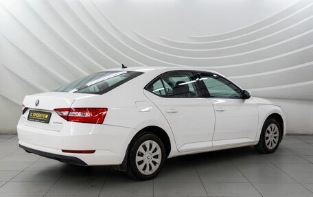 Skoda Superb III рестайлинг, 2019 год, 1 698 000 рублей, 7 фотография