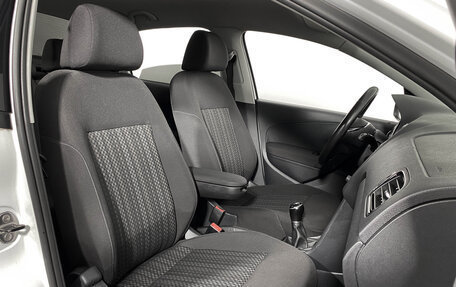 Volkswagen Polo VI (EU Market), 2018 год, 979 000 рублей, 9 фотография