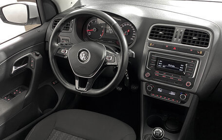 Volkswagen Polo VI (EU Market), 2018 год, 979 000 рублей, 12 фотография