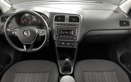 Volkswagen Polo VI (EU Market), 2018 год, 979 000 рублей, 13 фотография