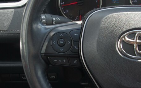 Toyota RAV4, 2021 год, 3 800 000 рублей, 12 фотография