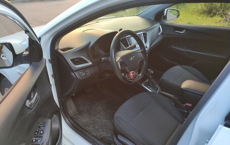 Hyundai Solaris II рестайлинг, 2019 год, 760 000 рублей, 11 фотография