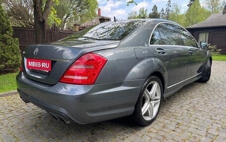 Mercedes-Benz S-Класс, 2006 год, 2 400 000 рублей, 2 фотография