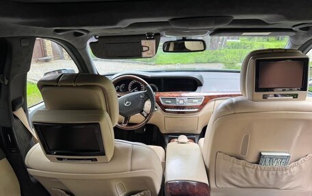 Mercedes-Benz S-Класс, 2006 год, 2 400 000 рублей, 7 фотография