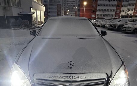 Mercedes-Benz S-Класс, 2005 год, 1 100 000 рублей, 4 фотография