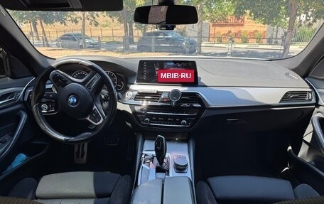 BMW 5 серия, 2018 год, 3 499 999 рублей, 8 фотография