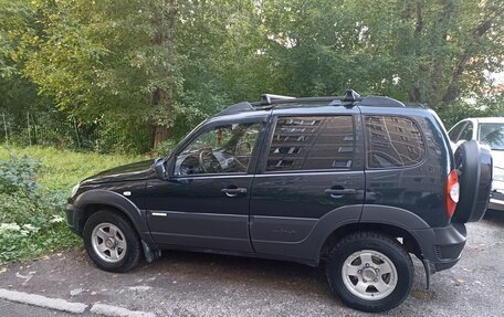 Chevrolet Niva I рестайлинг, 2014 год, 580 000 рублей, 4 фотография