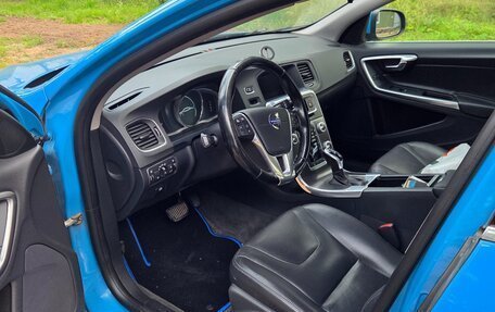 Volvo S60 III, 2015 год, 1 350 000 рублей, 5 фотография