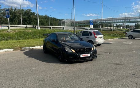 Mercedes-Benz E-Класс, 2011 год, 1 500 000 рублей, 6 фотография