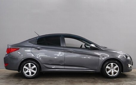 Hyundai Solaris II рестайлинг, 2016 год, 1 050 000 рублей, 8 фотография