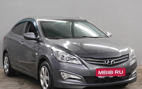 Hyundai Solaris II рестайлинг, 2016 год, 1 050 000 рублей, 3 фотография