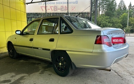 Daewoo Nexia I рестайлинг, 2011 год, 129 000 рублей, 11 фотография
