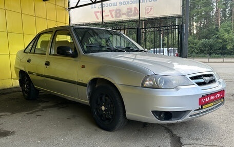 Daewoo Nexia I рестайлинг, 2011 год, 129 000 рублей, 8 фотография