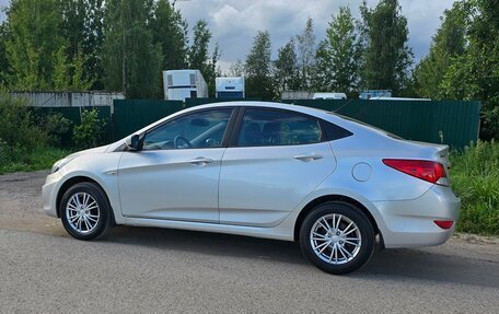 Hyundai Solaris II рестайлинг, 2013 год, 699 000 рублей, 3 фотография