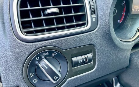 Volkswagen Polo VI (EU Market), 2018 год, 990 000 рублей, 10 фотография