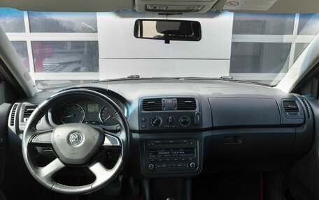 Skoda Fabia II, 2013 год, 825 000 рублей, 7 фотография