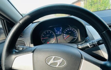 Hyundai Solaris II рестайлинг, 2013 год, 770 000 рублей, 7 фотография