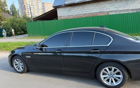 BMW 5 серия, 2014 год, 1 800 000 рублей, 4 фотография
