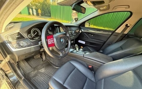 BMW 5 серия, 2014 год, 1 800 000 рублей, 13 фотография