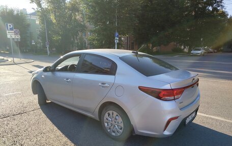 KIA Rio IV, 2018 год, 1 550 000 рублей, 6 фотография