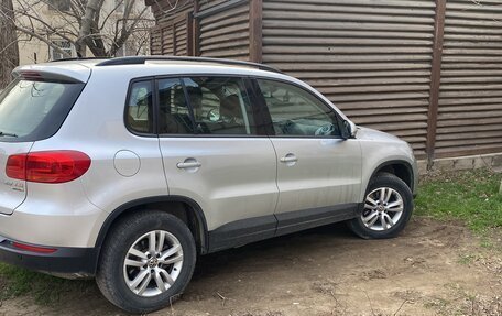 Volkswagen Tiguan I, 2011 год, 1 250 000 рублей, 2 фотография