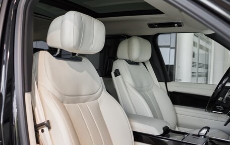 Land Rover Range Rover IV рестайлинг, 2025 год, 24 000 000 рублей, 8 фотография
