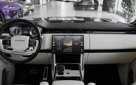 Land Rover Range Rover IV рестайлинг, 2025 год, 24 000 000 рублей, 10 фотография
