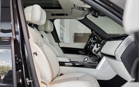 Land Rover Range Rover IV рестайлинг, 2025 год, 24 000 000 рублей, 7 фотография