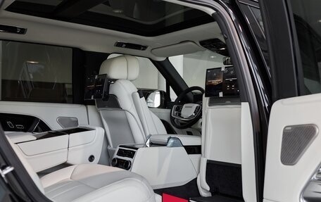 Land Rover Range Rover IV рестайлинг, 2025 год, 24 000 000 рублей, 13 фотография