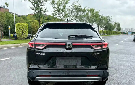 Honda Vezel, 2023 год, 1 540 000 рублей, 6 фотография