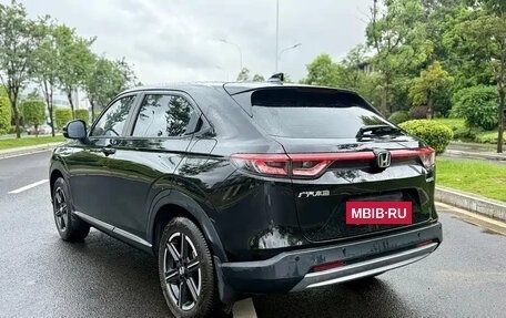 Honda Vezel, 2023 год, 1 540 000 рублей, 4 фотография