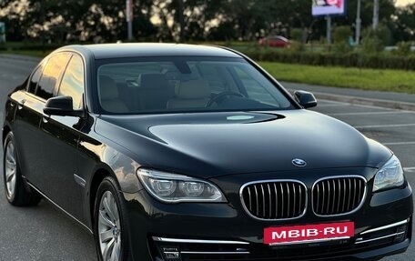 BMW 7 серия, 2013 год, 3 300 000 рублей, 4 фотография