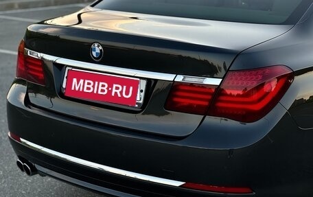 BMW 7 серия, 2013 год, 3 300 000 рублей, 23 фотография