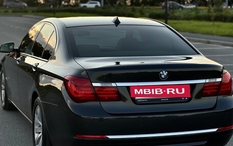 BMW 7 серия, 2013 год, 3 300 000 рублей, 18 фотография