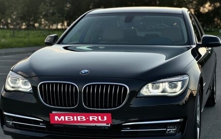 BMW 7 серия, 2013 год, 3 300 000 рублей, 15 фотография