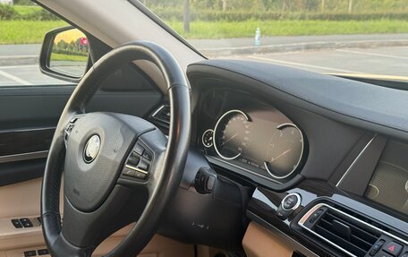 BMW 7 серия, 2013 год, 3 300 000 рублей, 31 фотография