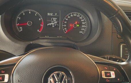 Volkswagen Polo VI (EU Market), 2018 год, 1 200 000 рублей, 10 фотография