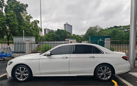 Mercedes-Benz E-Класс, 2022 год, 3 850 777 рублей, 8 фотография