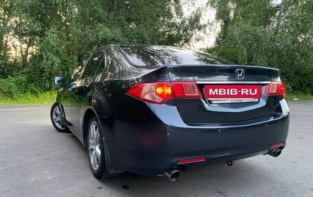 Honda Accord VIII рестайлинг, 2011 год, 1 650 000 рублей, 4 фотография