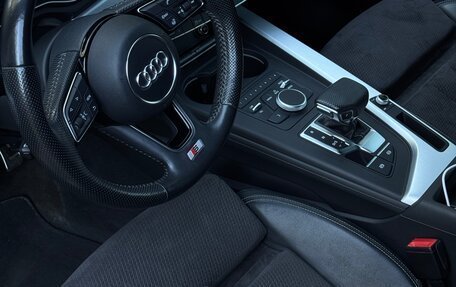 Audi A4, 2017 год, 2 560 000 рублей, 15 фотография