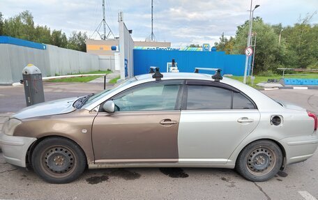 Toyota Avensis III рестайлинг, 2004 год, 430 000 рублей, 4 фотография