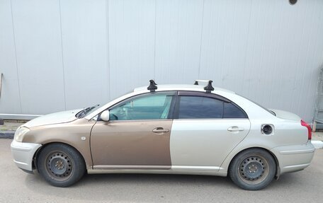Toyota Avensis III рестайлинг, 2004 год, 430 000 рублей, 14 фотография