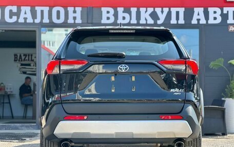 Toyota RAV4, 2025 год, 3 690 000 рублей, 12 фотография