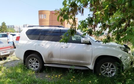 Toyota Land Cruiser Prado 150 рестайлинг 2, 2012 год, 2 432 000 рублей, 2 фотография